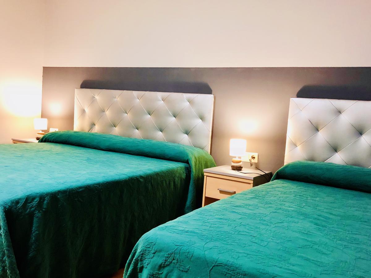 Hotel Vinas 17 تيرويل المظهر الخارجي الصورة